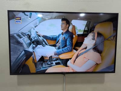 hisense smart TV 55 Inch