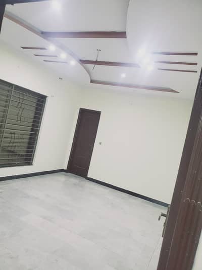 Vip beautiful 10 Marla portion is available For Rent in Sabzazar Scheme Lahore