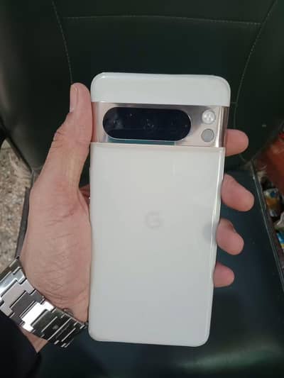 Google Pixel 8 Pro