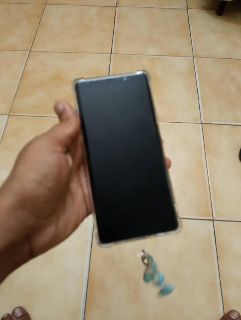 Samsung  Note 9 6