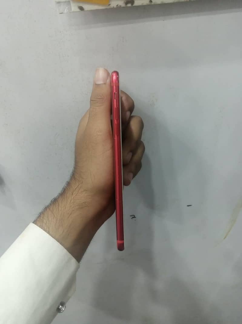 Apple iPhone 7 Plus 3