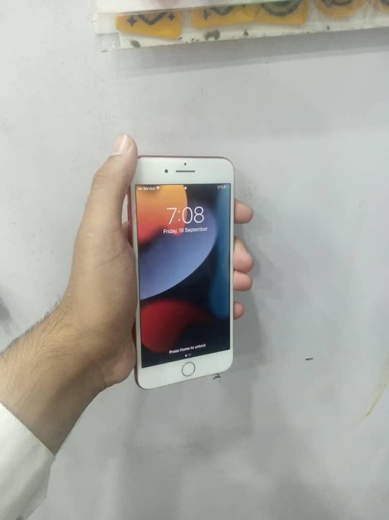 Apple iPhone 7 Plus 5