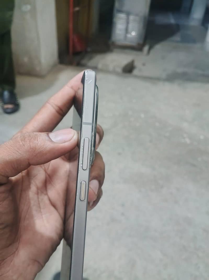 Infinix Note 50 pro 4