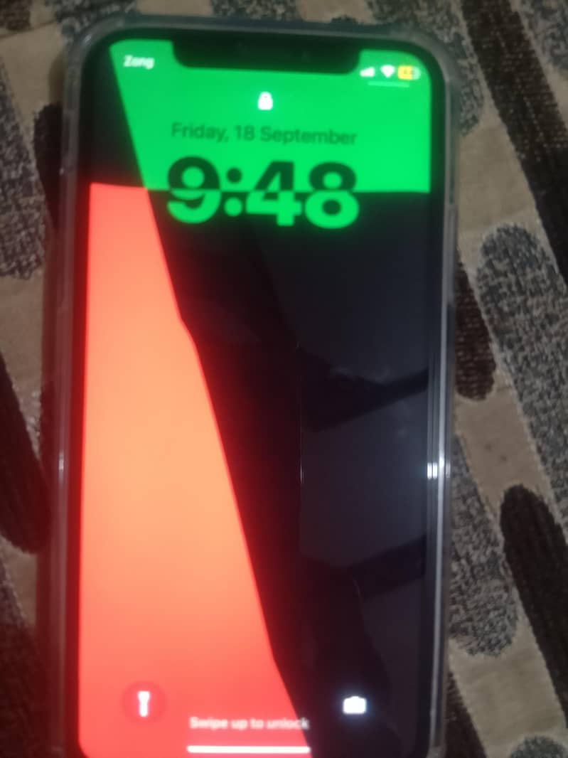 Apple iPhone X 0