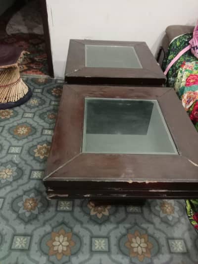 2 Coffee tables for sell both in 11000