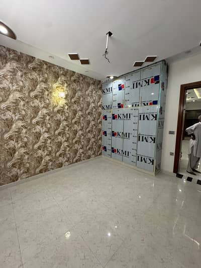 3-Marla lower portion available for rent (0324-4407688))