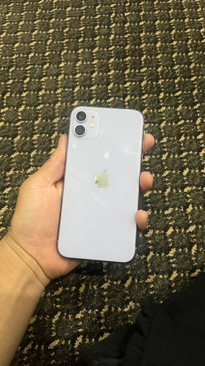 Apple iPhone 11 0
