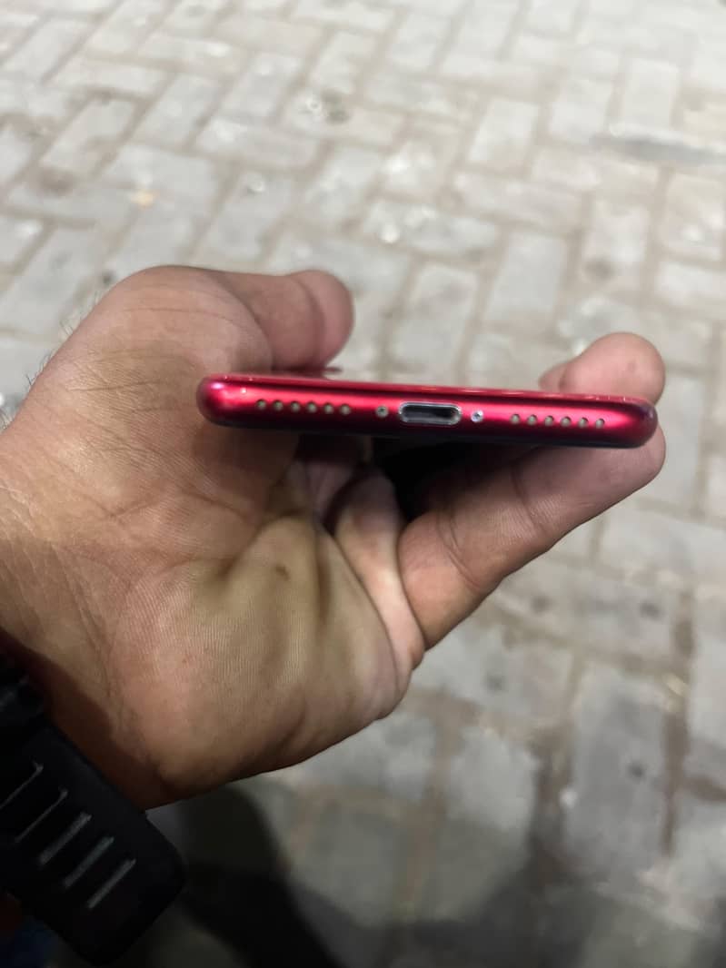 Apple iPhone SE 6