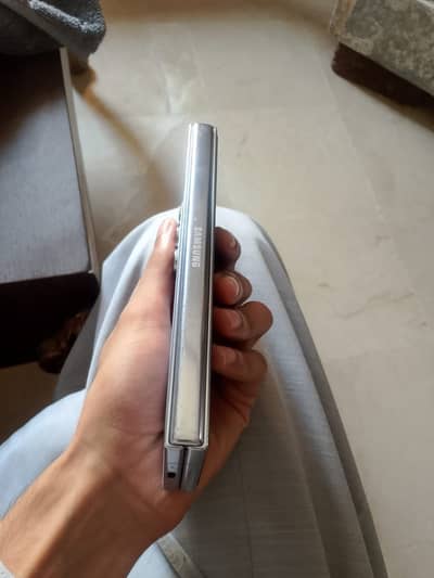 Samsung Mobile Z Fold 5