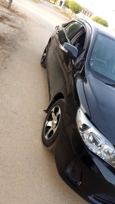 Toyota Corolla XLi 2011 model fresh car