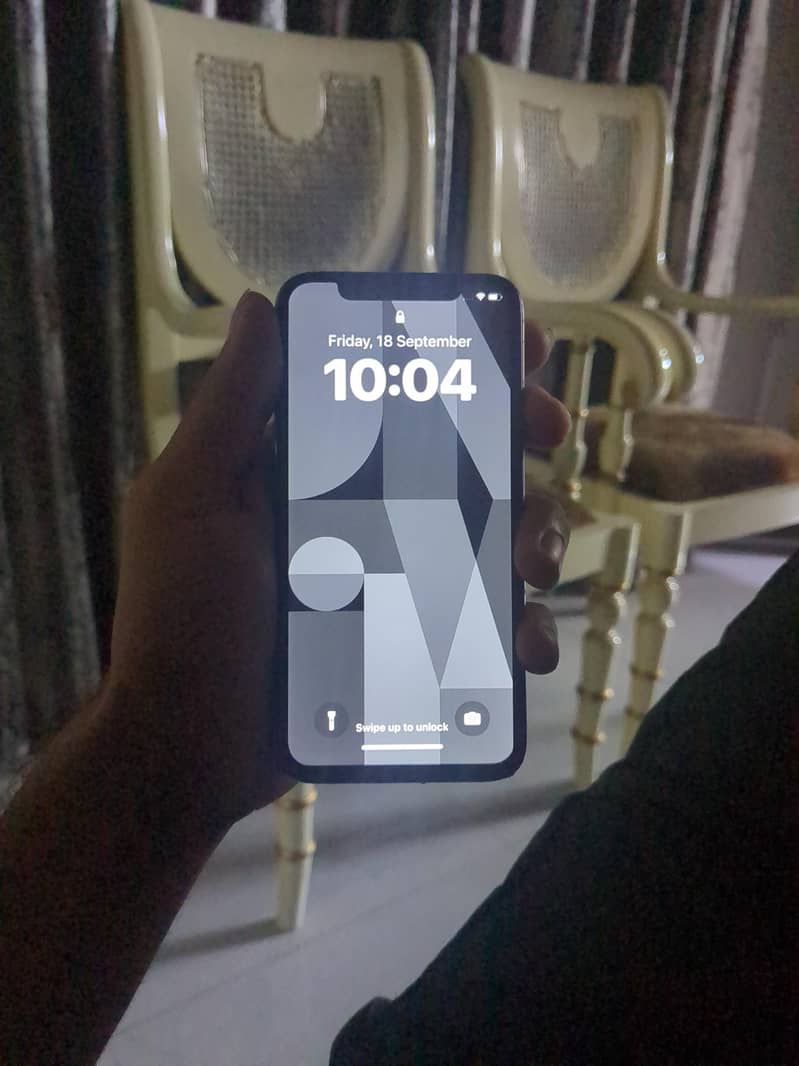 Apple iPhone X 0