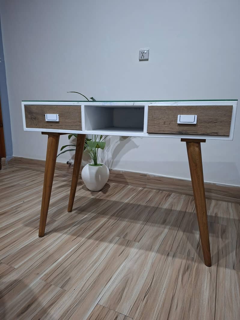 Coffee Table 0