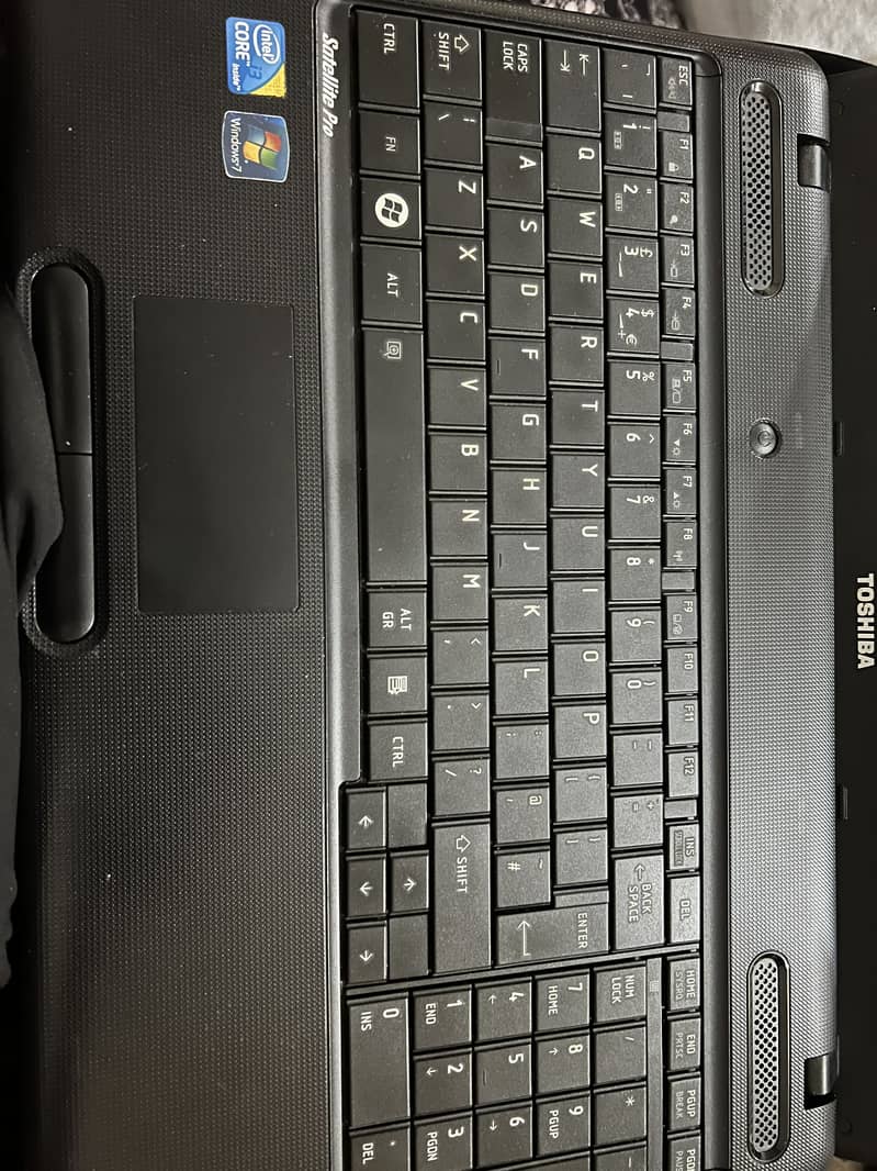 Laptop 0