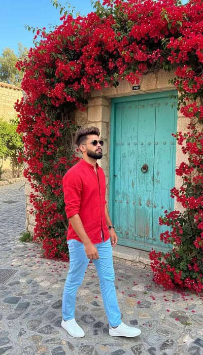 Muneeb 