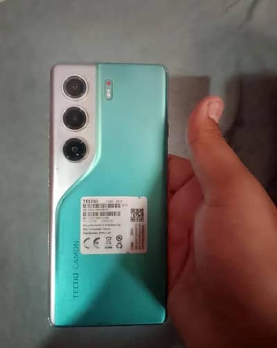 Tecno CAMON 40 Pro