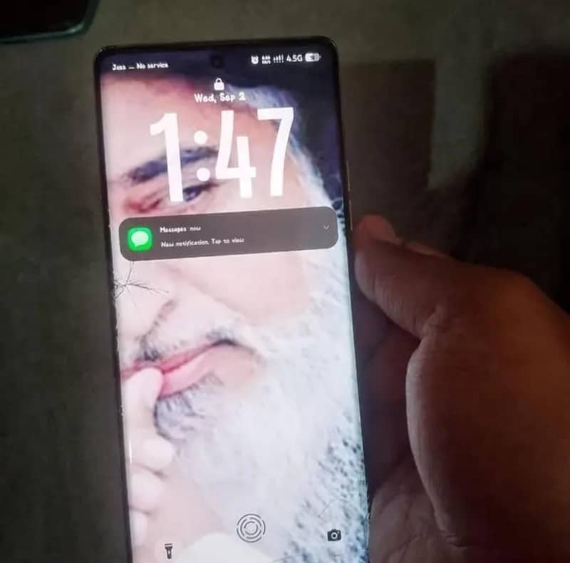 Tecno CAMON 40 Pro 1