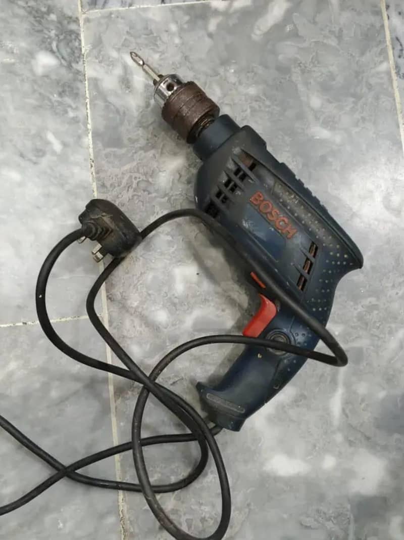 Bosch Drill machine 0