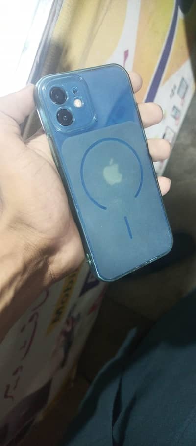 Apple iPhone 12