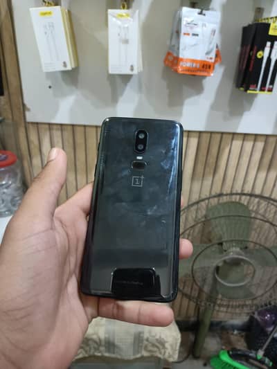 One Plus 6
