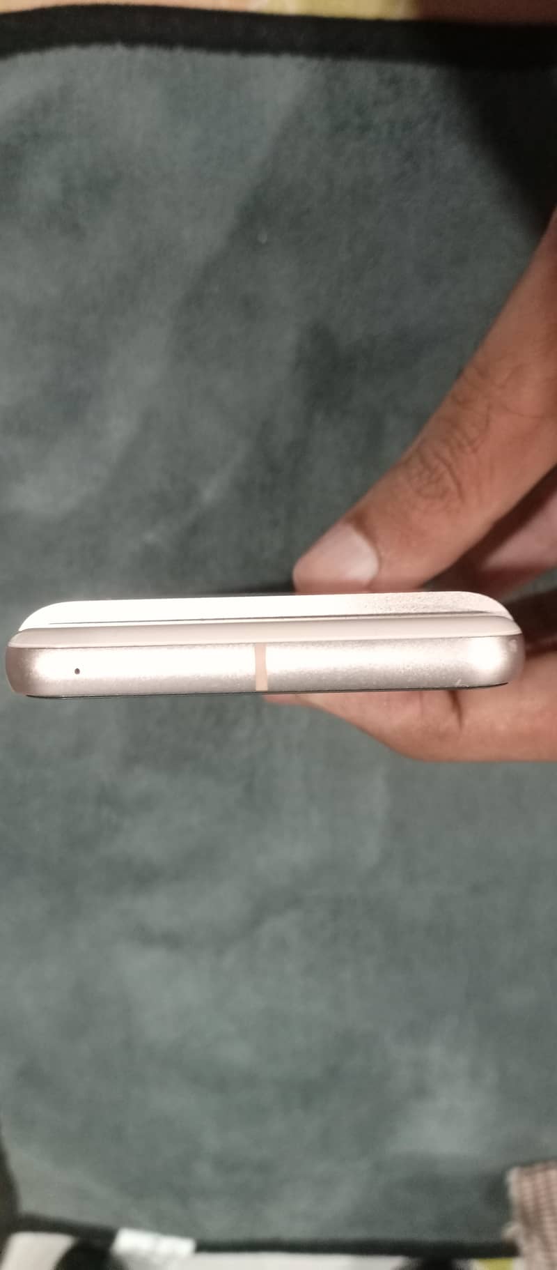Google Pixel 8 3