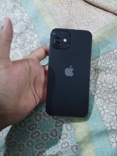 Apple iPhone 12