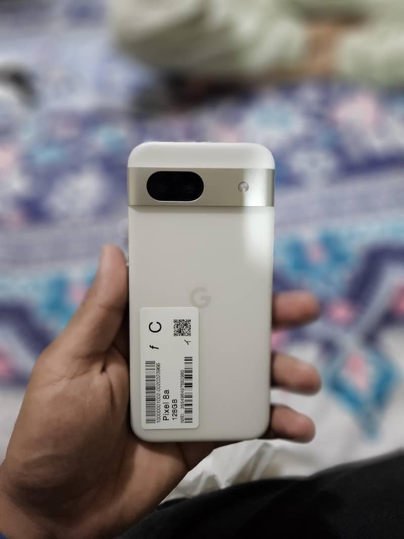 Google Pixel 8a 1