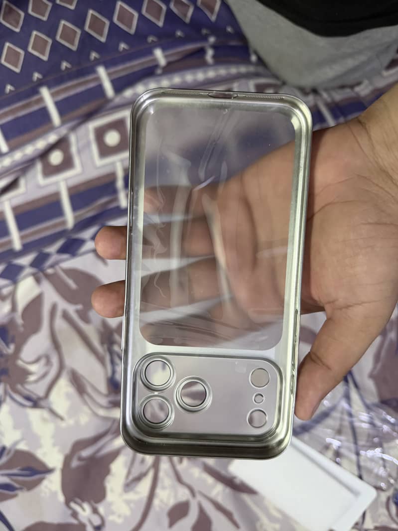 Iphone 17 Pro Max 4