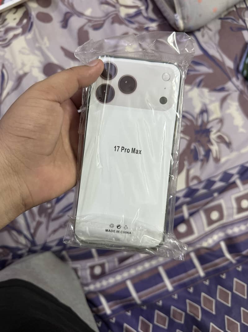 Iphone 17 Pro Max 5