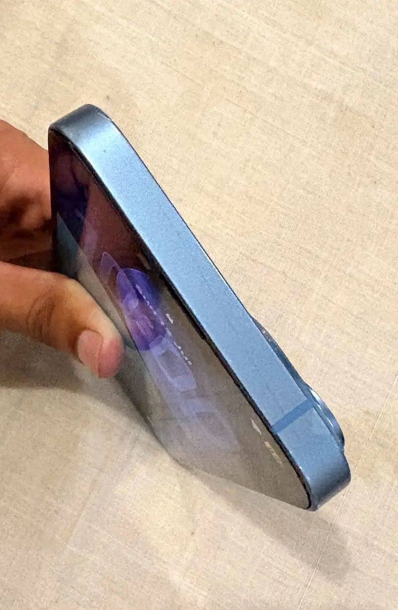 Apple iPhone 14 plus 4