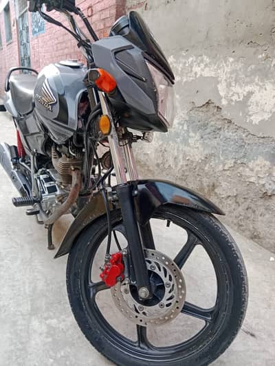 Honda CB 150F 2022
