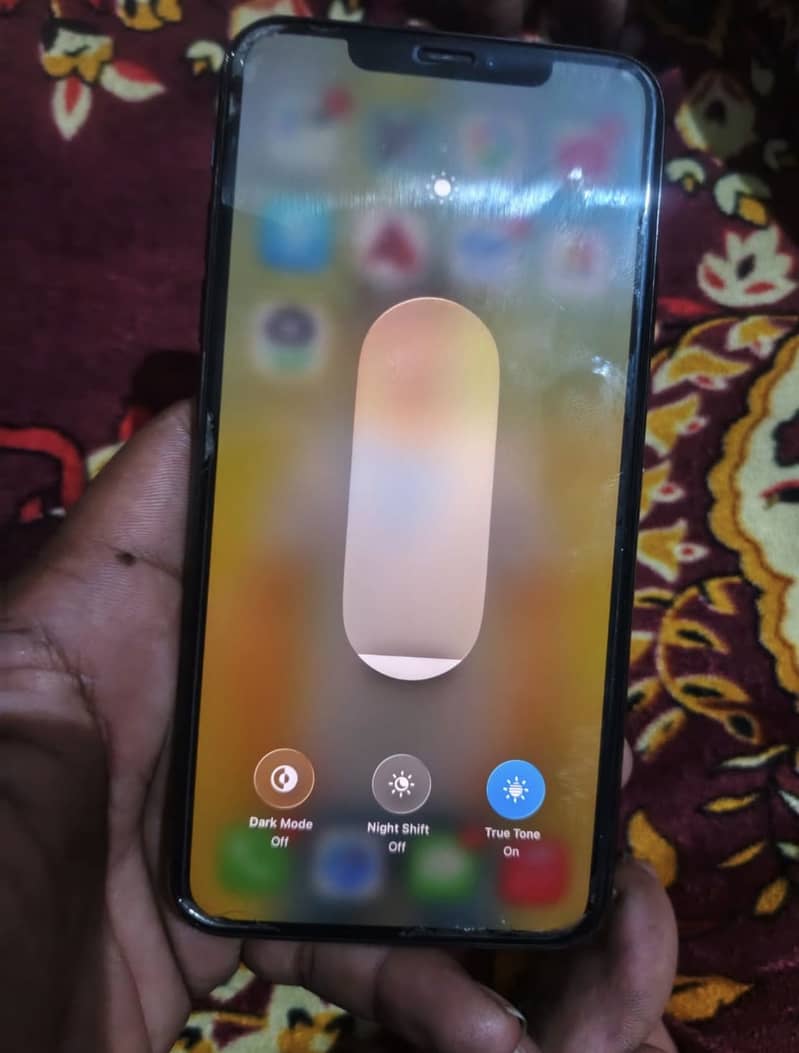 Apple iPhone 11 Pro Max 3