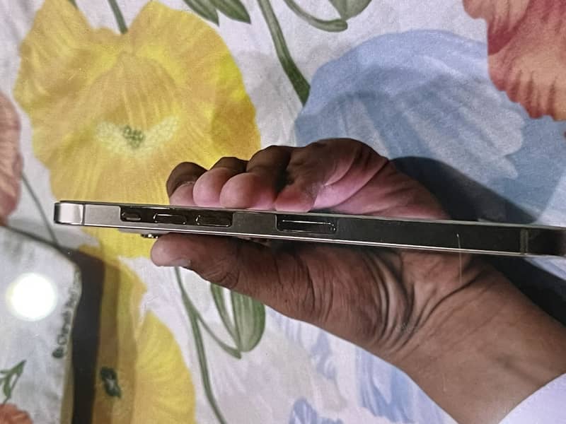 Apple iPhone 12 Pro Max 6
