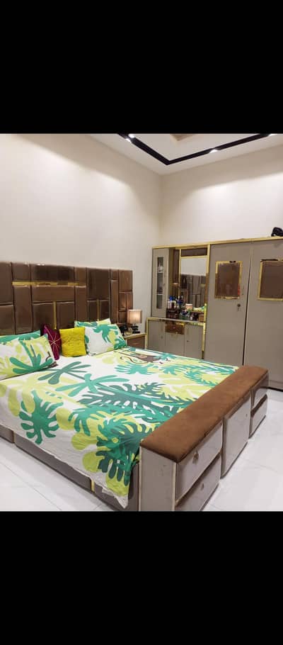 bed king size with side table divider 2 door cupboard 3 door dressig