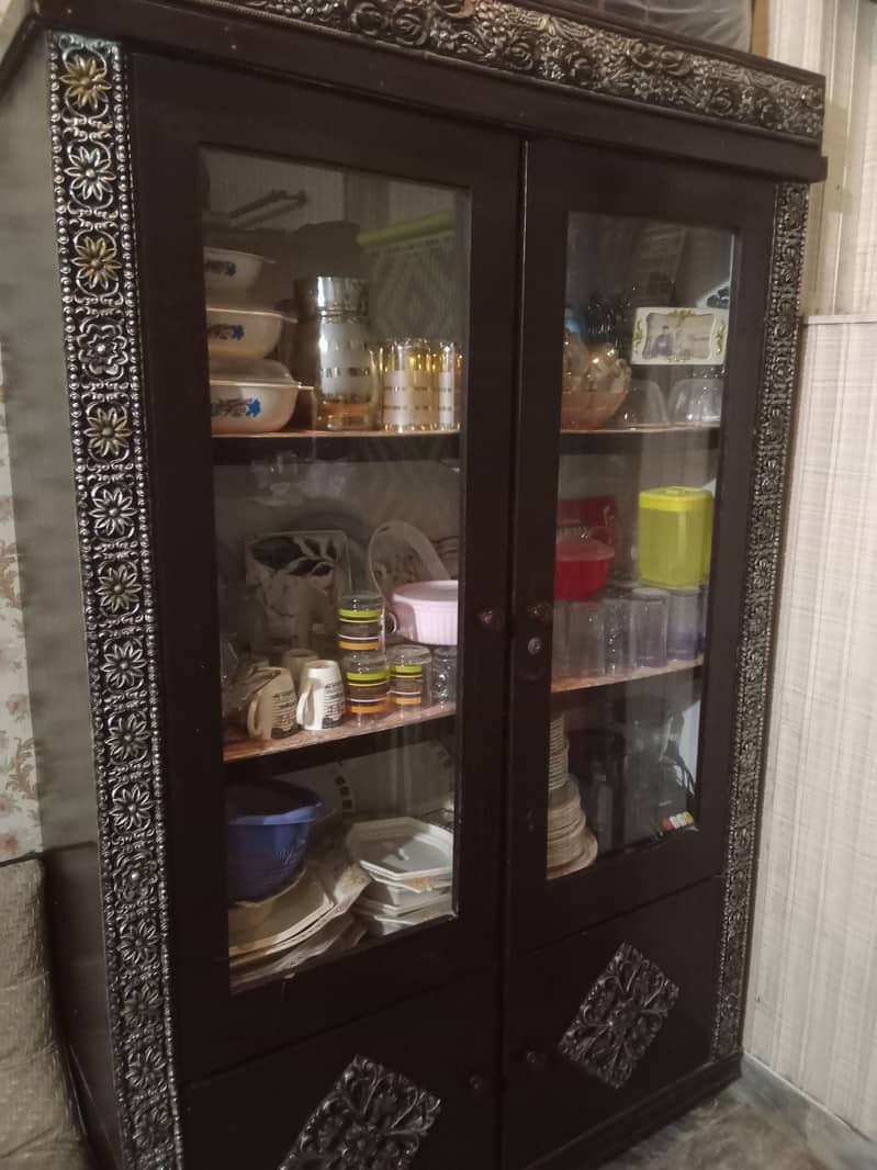 showcase, wardrobe and dressing table 5