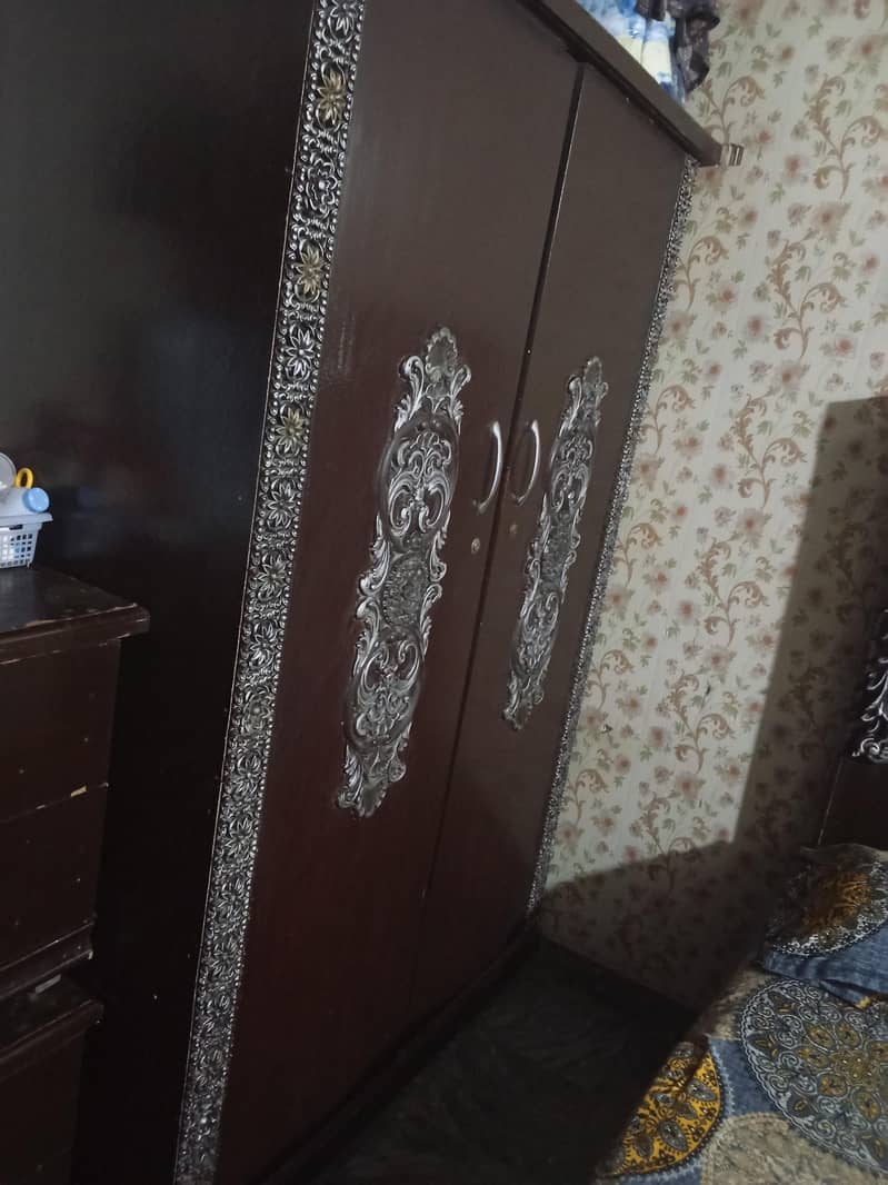 showcase, wardrobe and dressing table 6