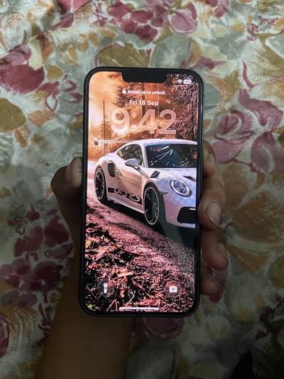 iphone 14 simple