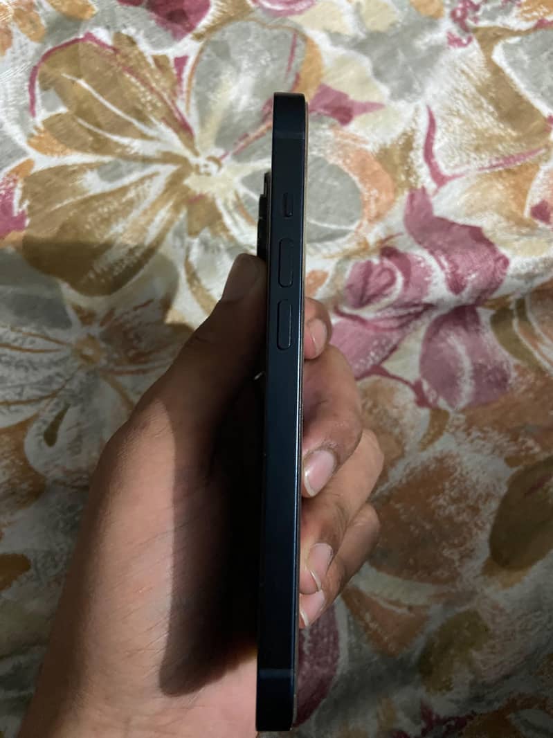 iphone 14 simple 3