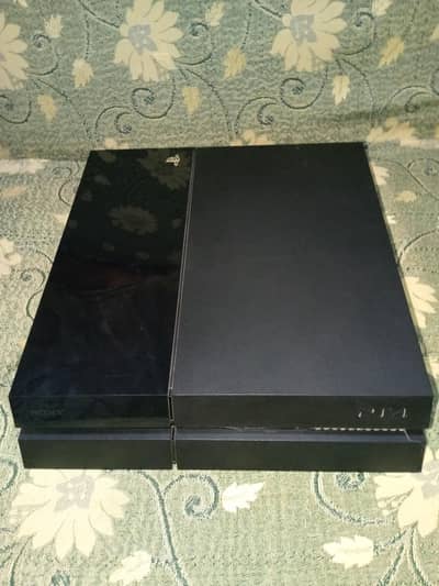 Playstation 4, 1TB fat