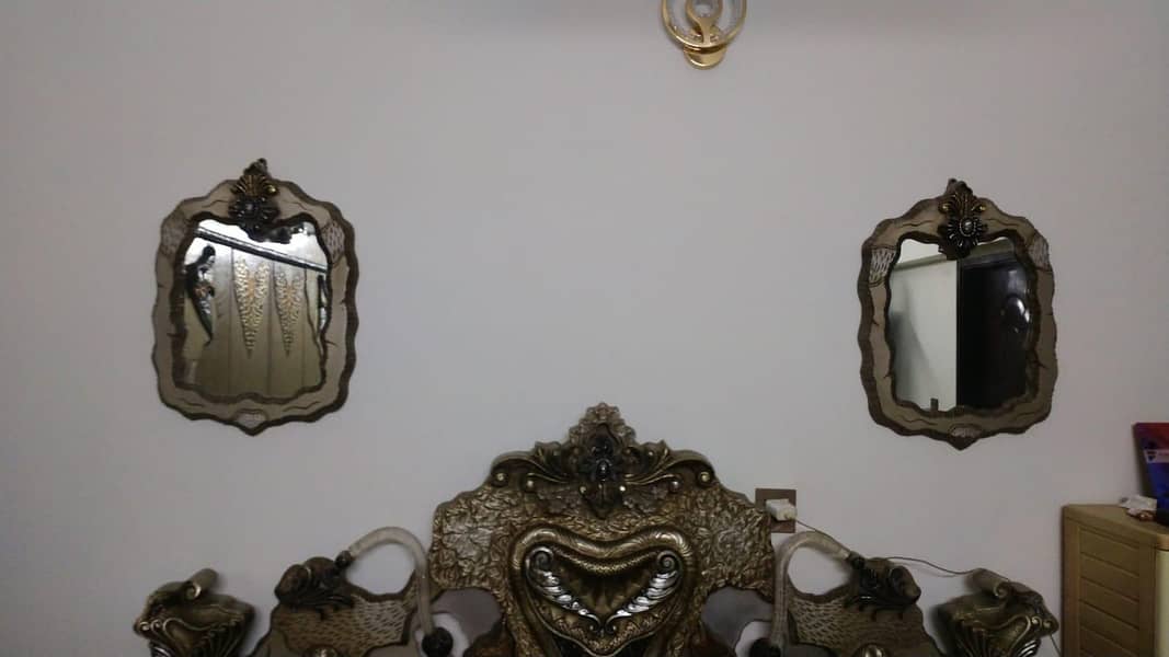 king bed available 2