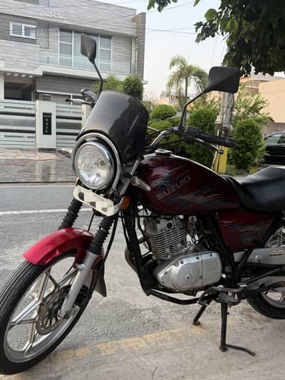 Suzuki GS 150 SE