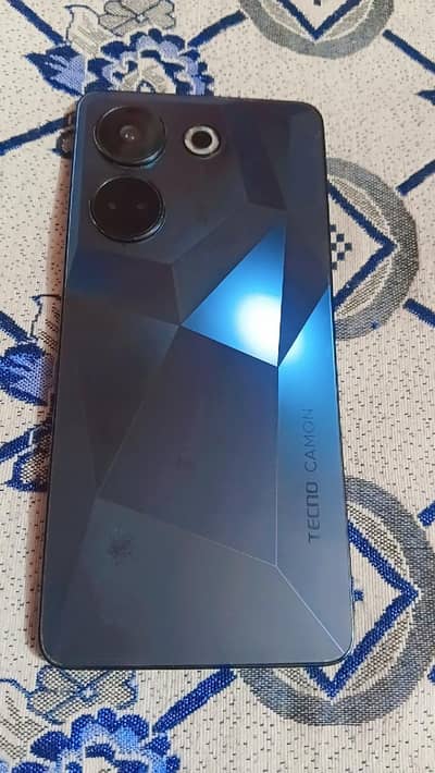 Tecno CAMON 20