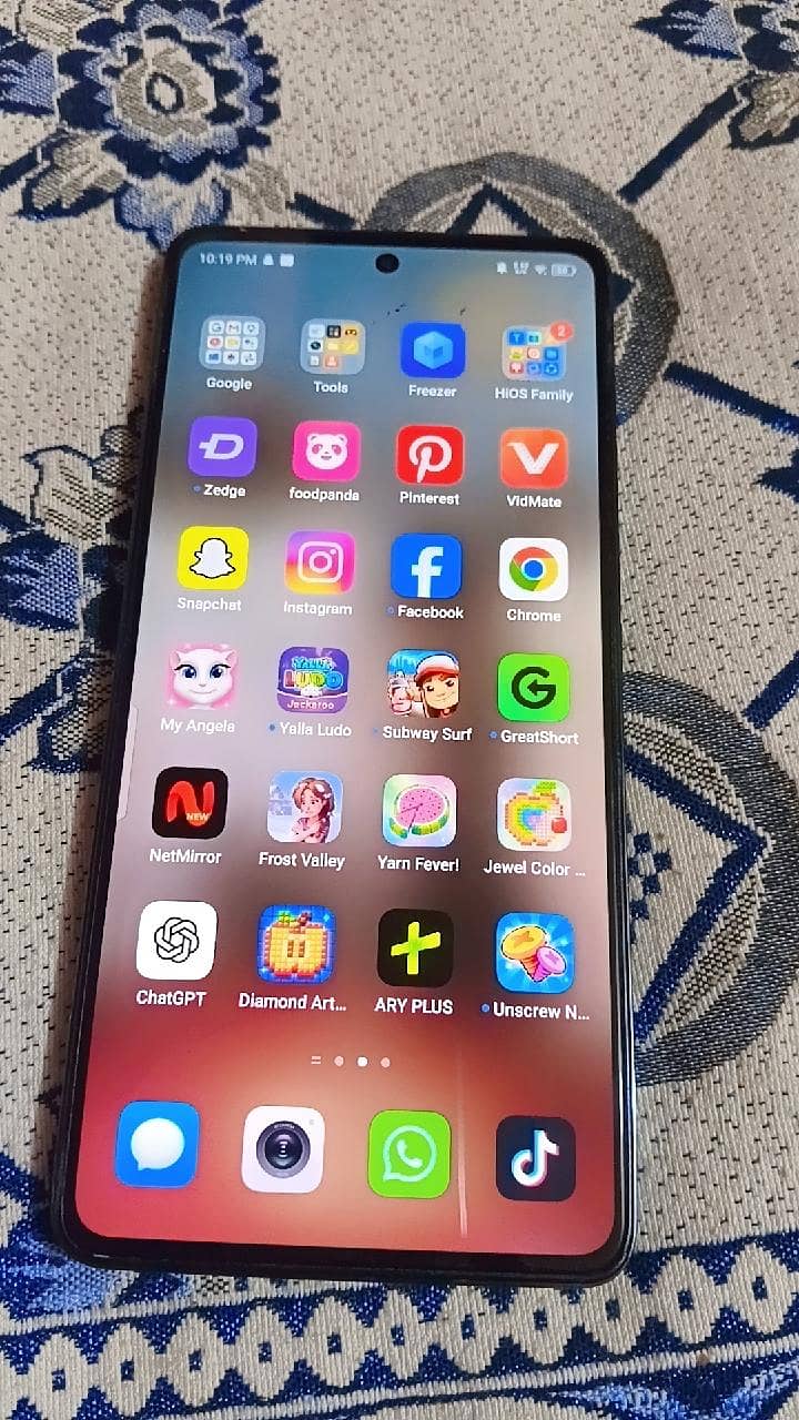 Tecno CAMON 20 4