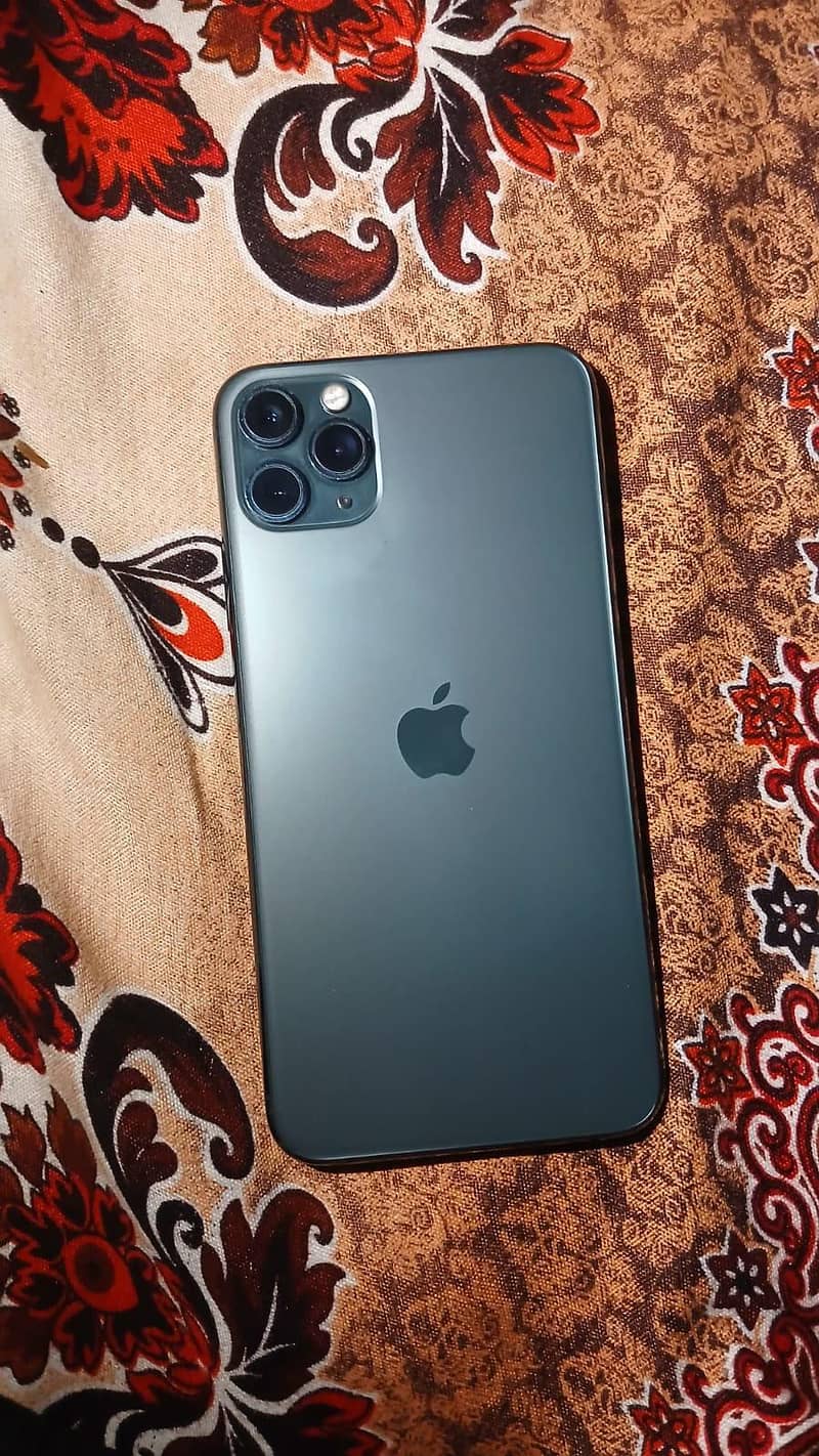 Apple iPhone 11 Pro Max 0