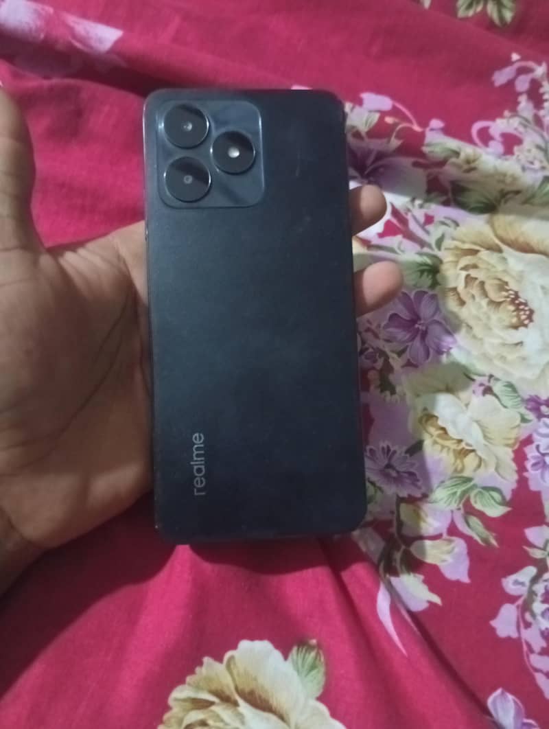 Realme C53 1
