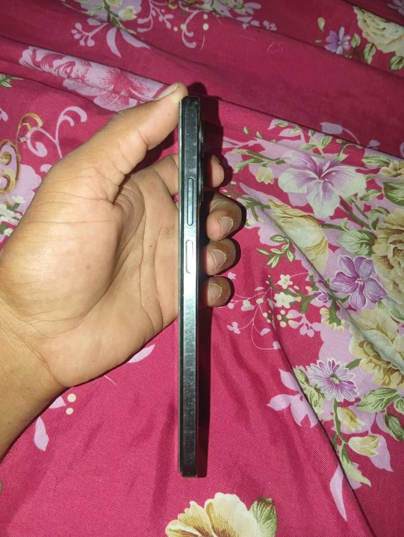 Realme C53 5