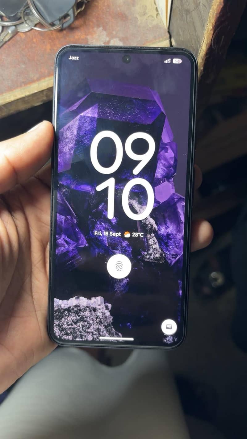 Google Pixel 8 2