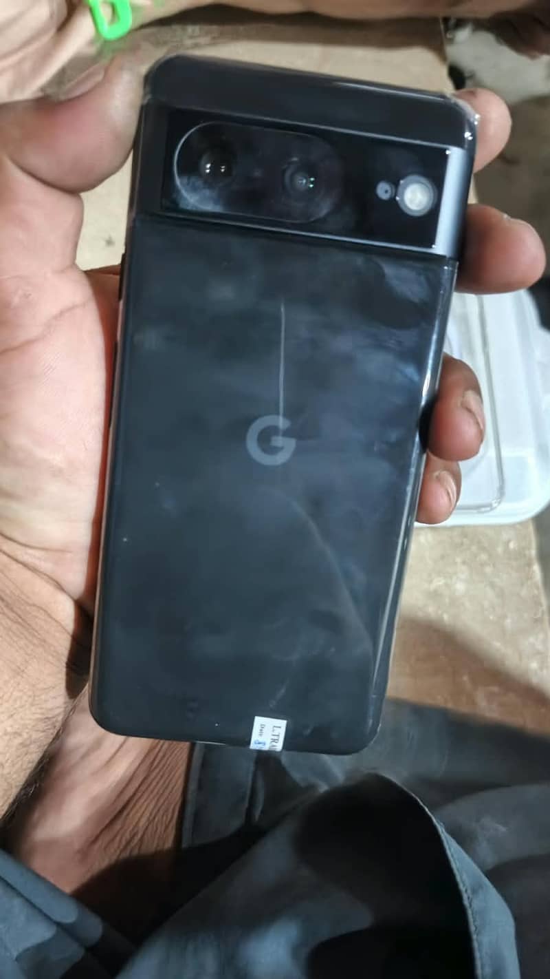 Google Pixel 8 3