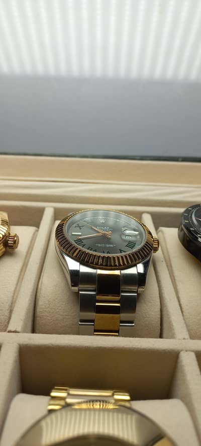 Luxury Two-Tone Men's Watch Discounted| Roman Dial | Premium Finish