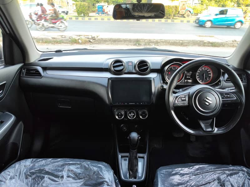 Swift GLX 8