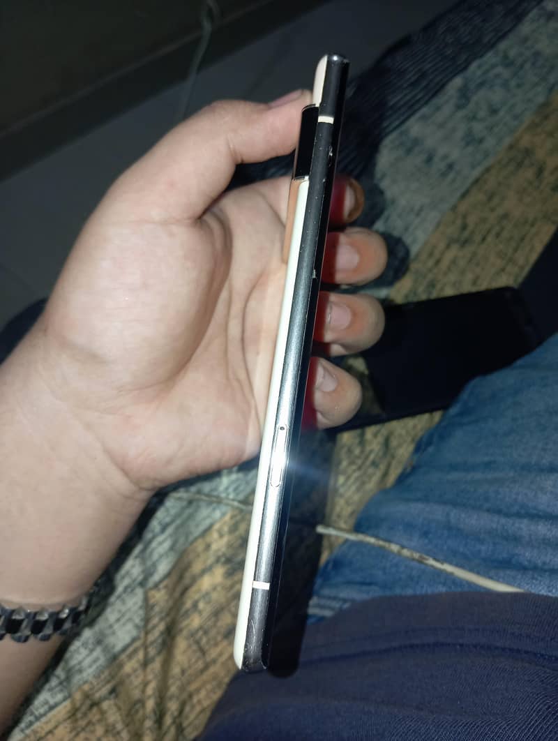 Google Pixel 6 Pro 4
